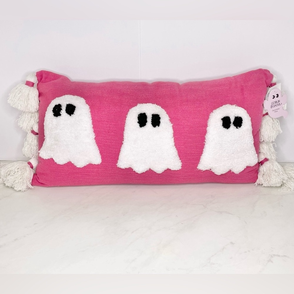 Goblin and Ghoul Hot Pink Ghost
Decorative Halloween Pillow
